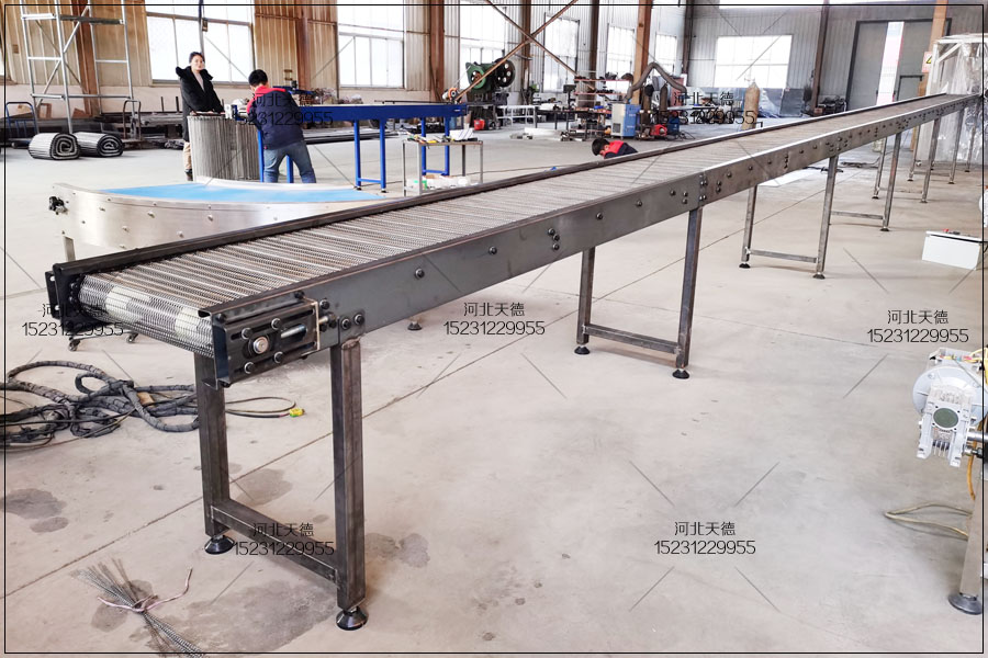 網(wǎng)帶輸送機(jī)