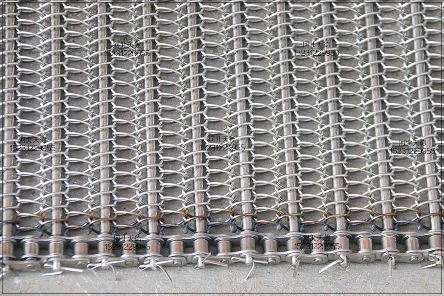 轉(zhuǎn)彎輸送機鏈條不銹鋼網(wǎng)帶